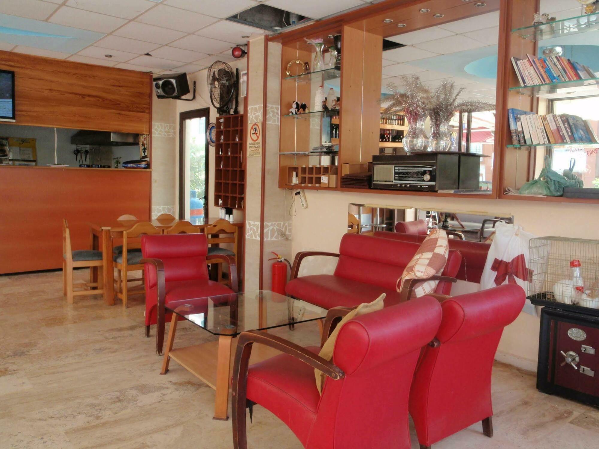 Aloe Apart Hotel Мармарис Екстериор снимка